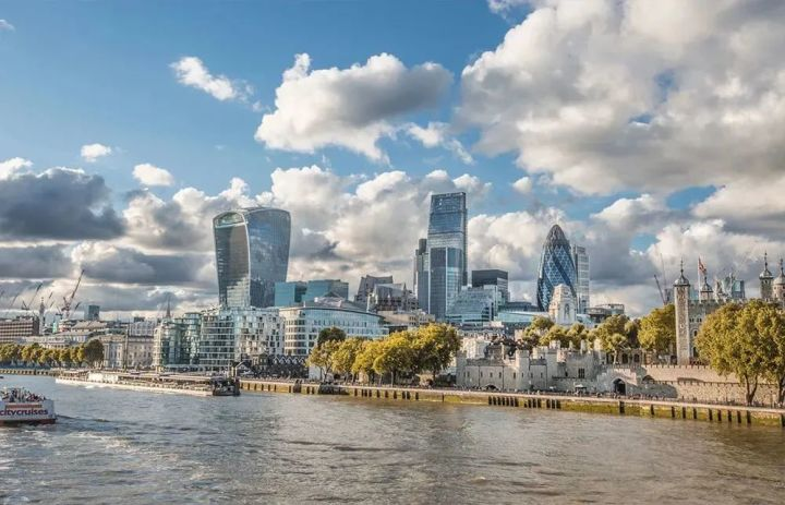 在英国购买房产时都需要注意哪些事项? 在英国购买房产时都需要注意哪些事项?